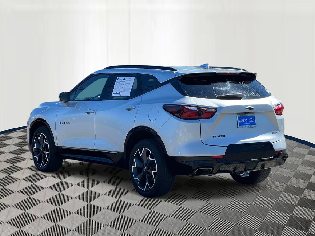 Used 2022 Chevrolet Blazer RS FWD image 3