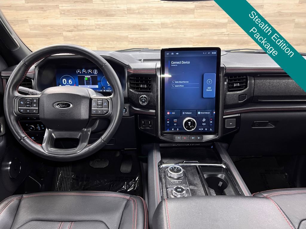 Used 2024 Ford Expedition Max Limited AWD/4WD image 2