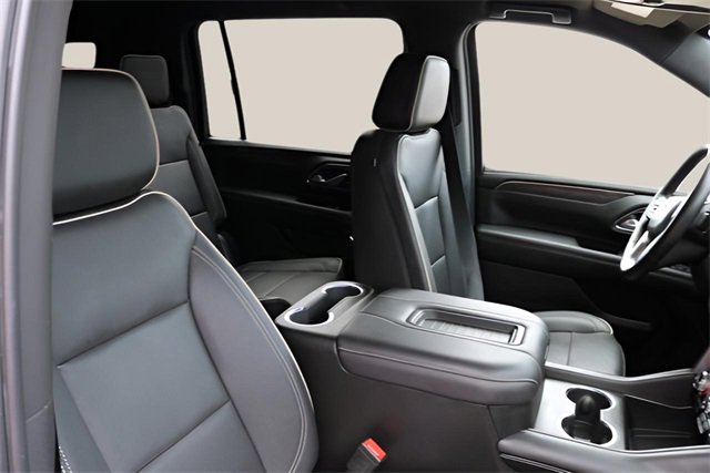 Used 2022 GMC Yukon XL SLT w/ SLT Luxury Package image 19