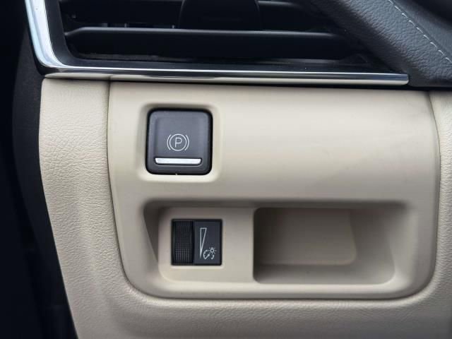 Used 2023 Cadillac CT5 Luxury w/ Sun And Sound Package image 21