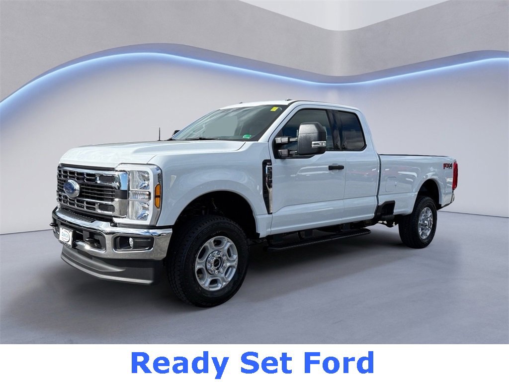 New 2026 Ford F350 XLT image 7