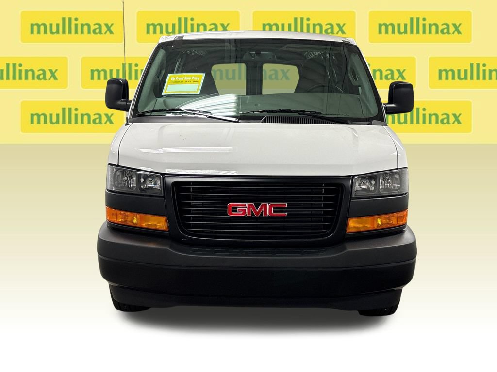 New 2026 GMC Savana 2500 w/ Driver Convenience Package RWD image 5