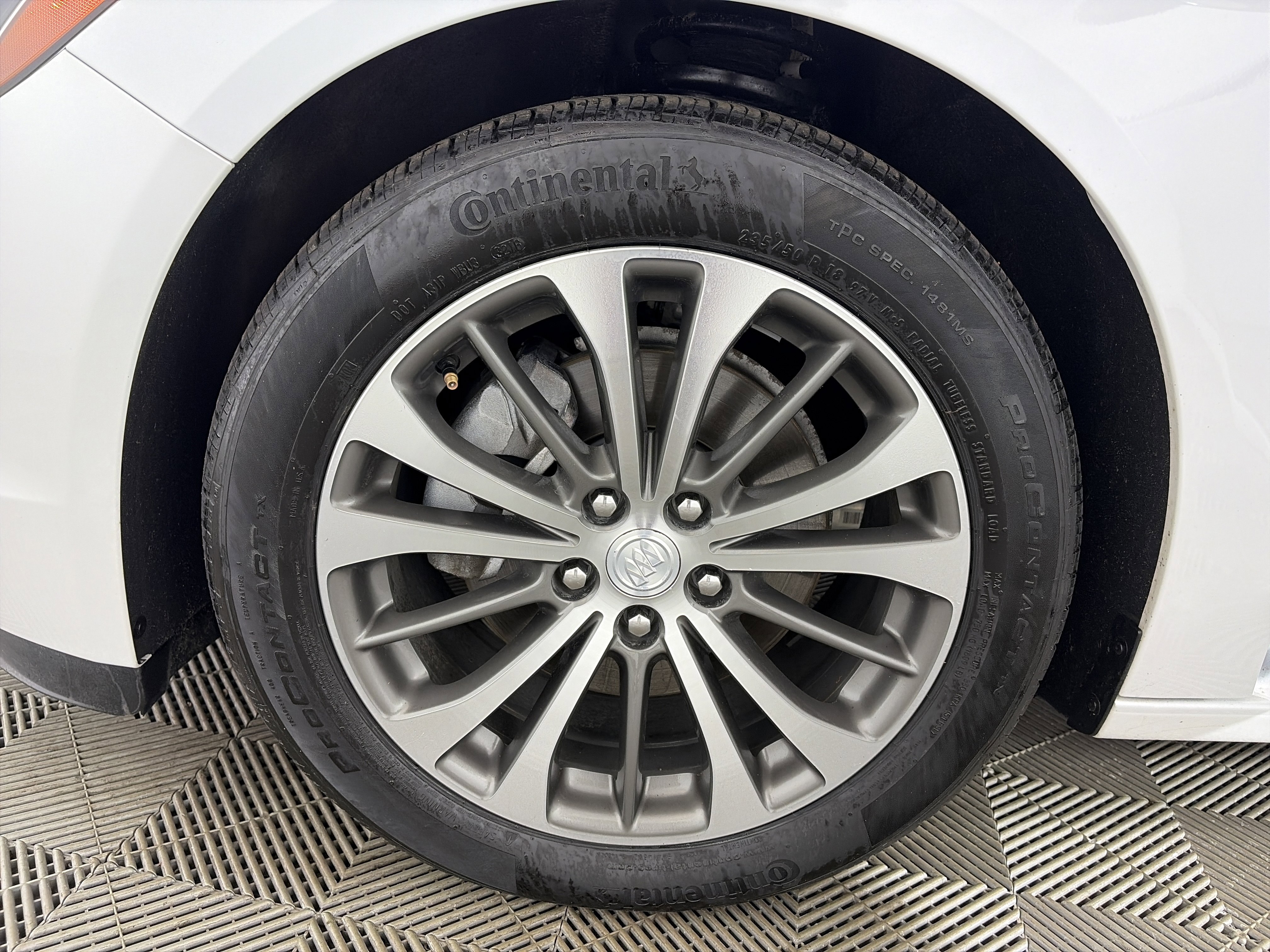 Used 2017 Buick LaCrosse Essence w/ Sun and Shade Package image 13