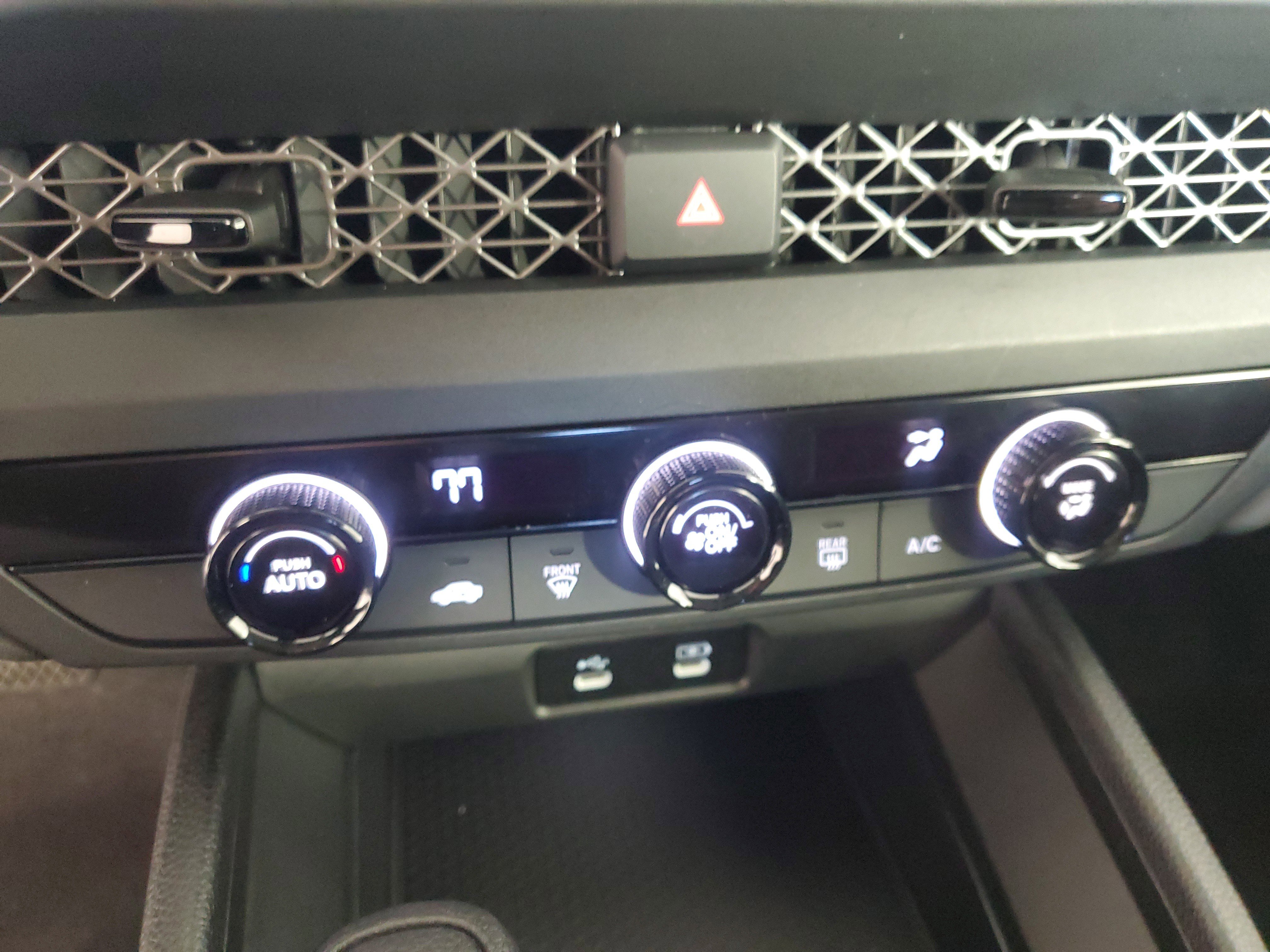 Certified 2023 Honda Accord LX image 20