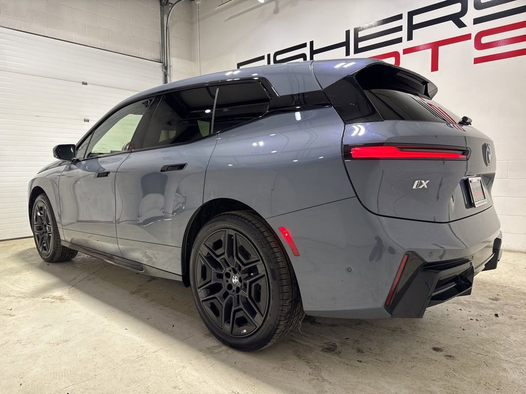 Used 2026 BMW iX xDrive60 w/ M Sport Package image 5