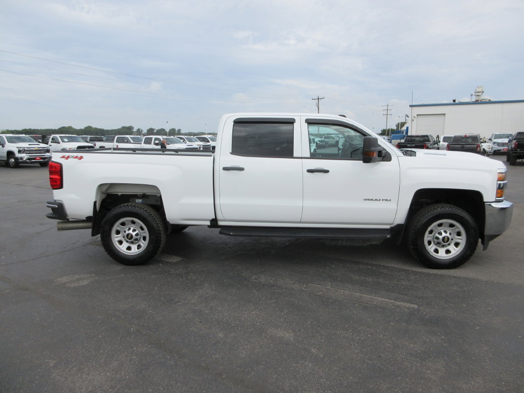Certified 2019 Chevrolet Silverado 3500 W/T w/ WT Convenience Package AWD/4WD image 5