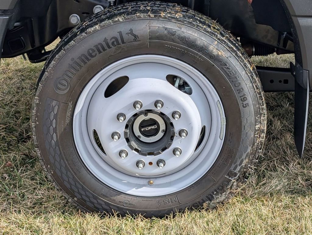 New 2025 Ford F550 XL image 13