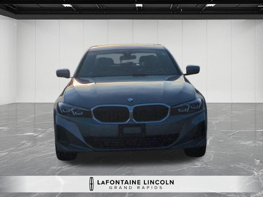 Used 2026 BMW 330i xDrive Sedan AWD/4WD image 8