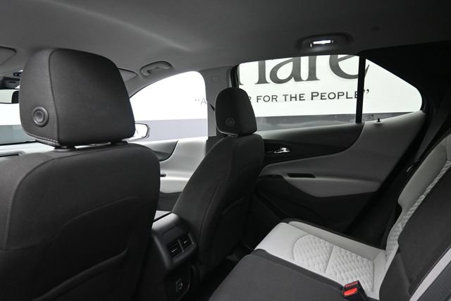 Used 2021 Chevrolet Equinox LS w/ LS Convenience Package FWD image 18