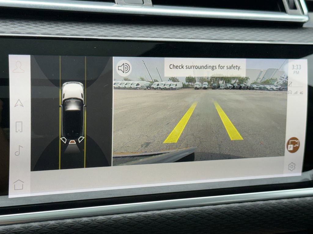 Used 2023 Land Rover Range Rover Velar R-Dynamic S image 20