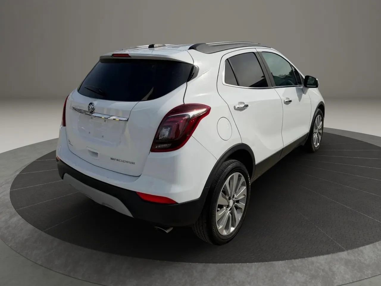 Used 2019 Buick Encore Preferred FWD image 7