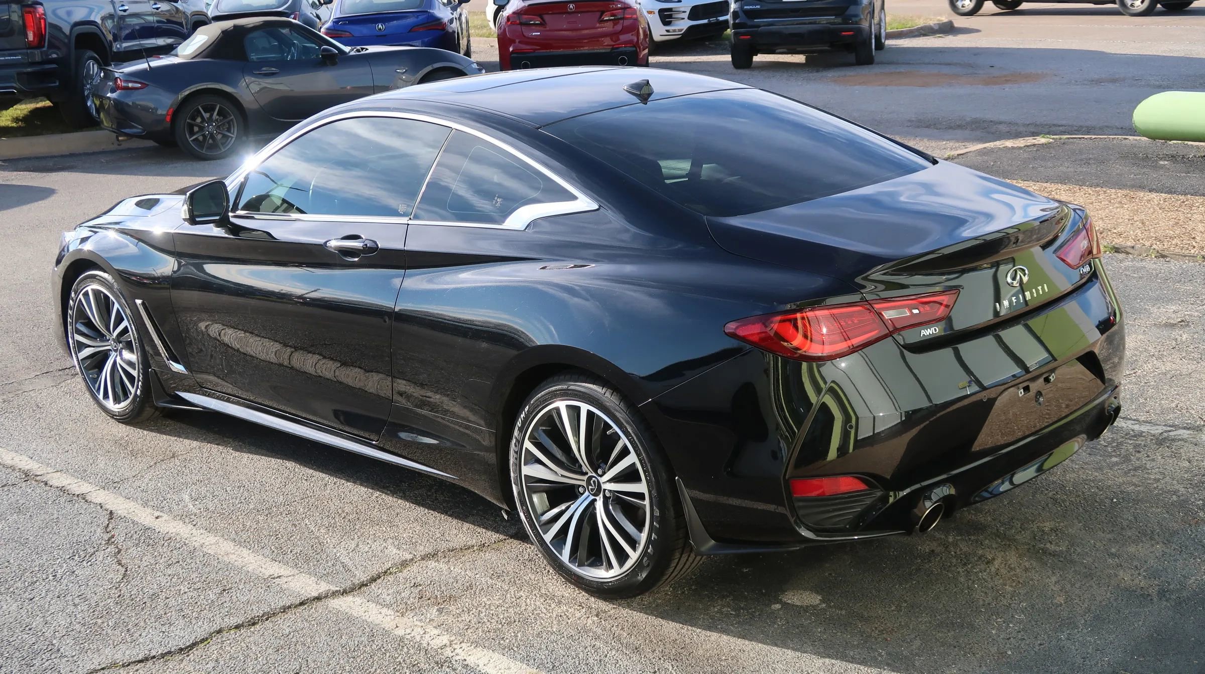 Used 2021 INFINITI Q60 3.0t Luxe w/ Essential Package AWD/4WD image 12