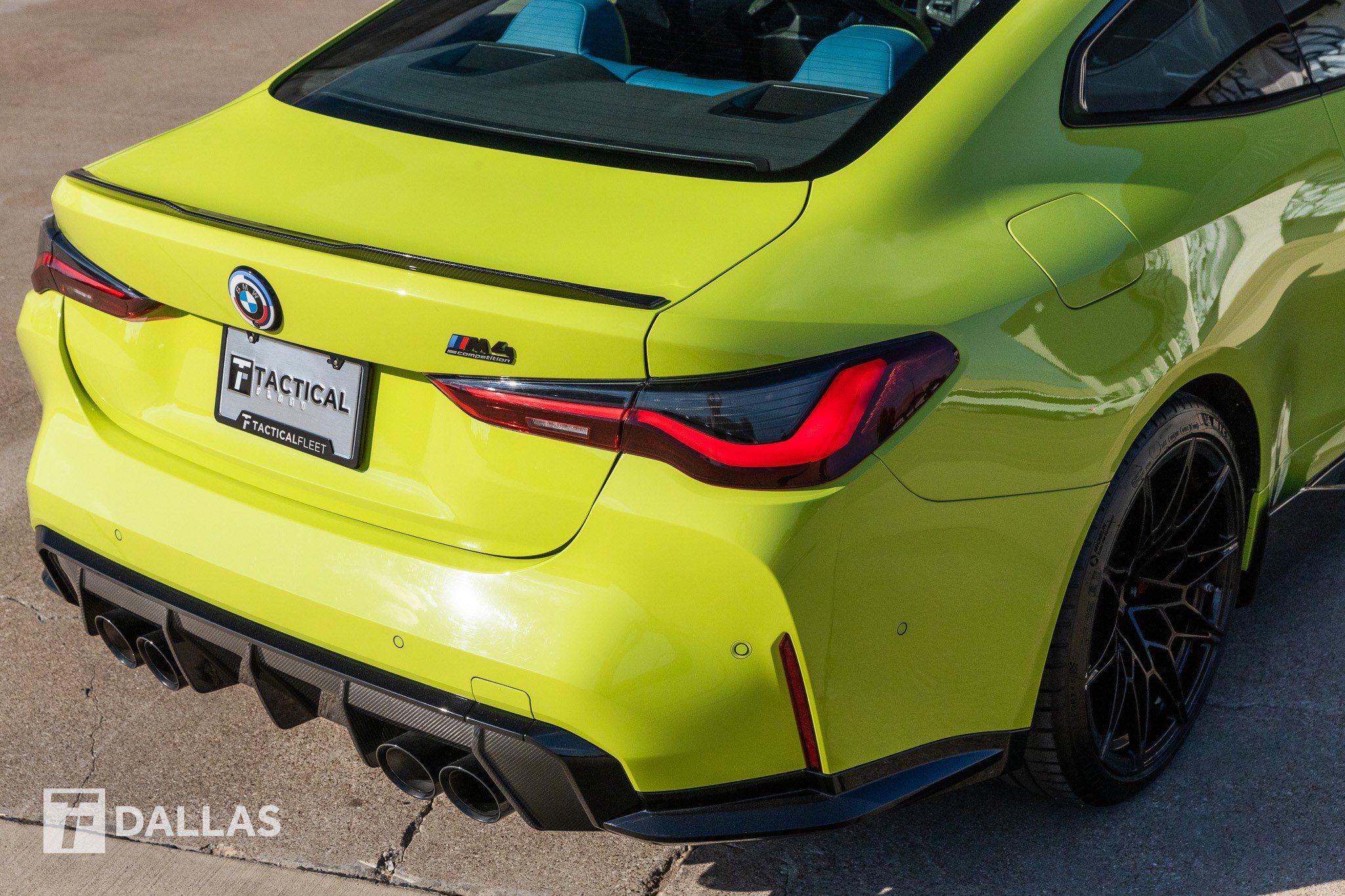 Used 2023 BMW M4 xDrive Competition w/ M Carbon Exterior Package image 20