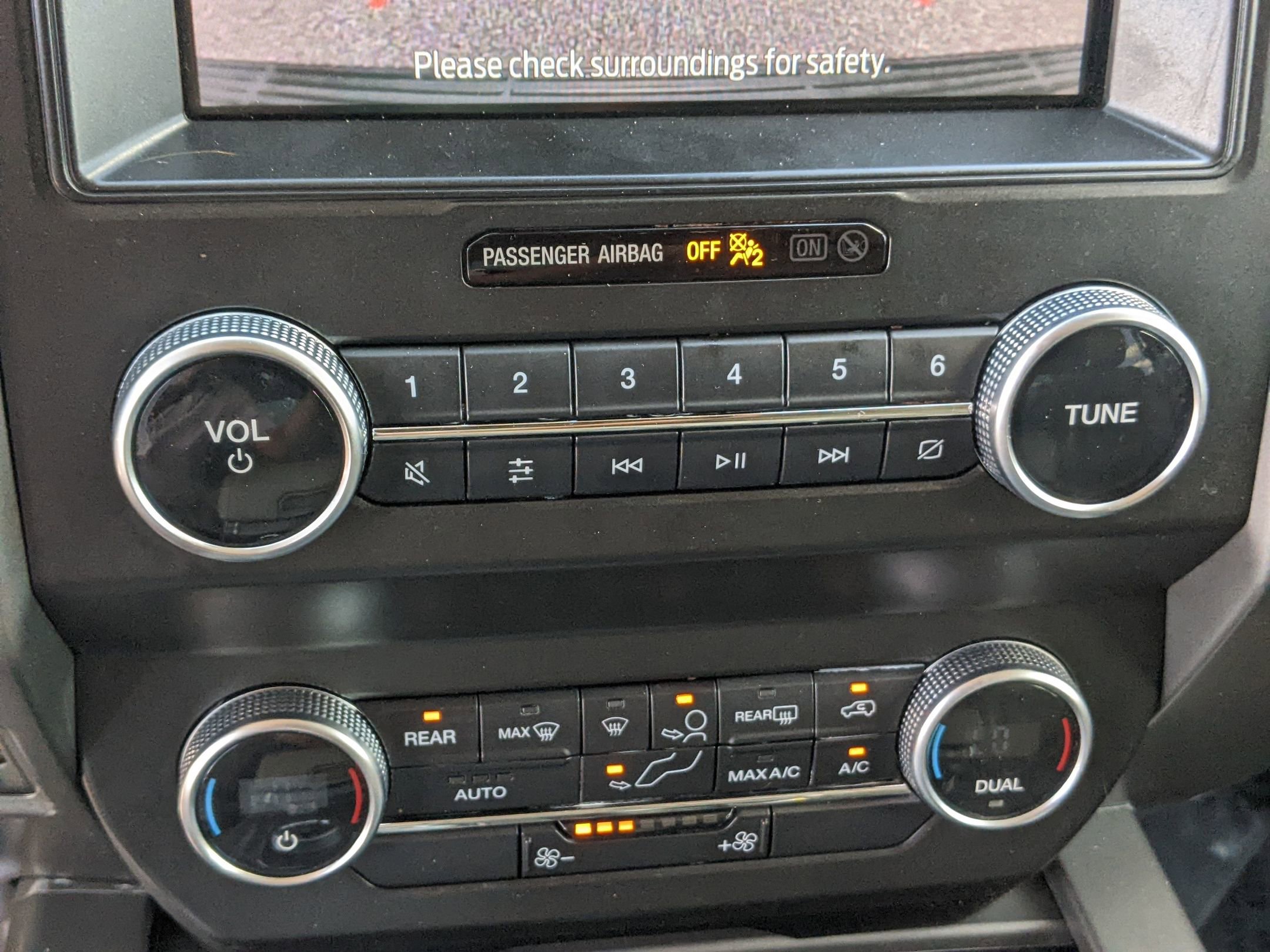 Used 2021 Ford Expedition XLT image 24