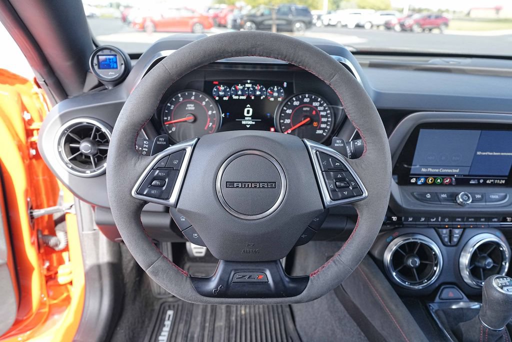 Used 2019 Chevrolet Camaro ZL1 RWD image 30