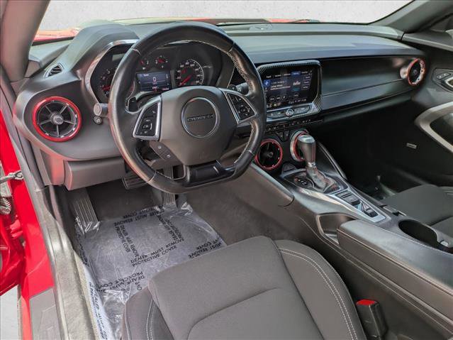 Used 2021 Chevrolet Camaro LT w/ Technology Package RWD image 10