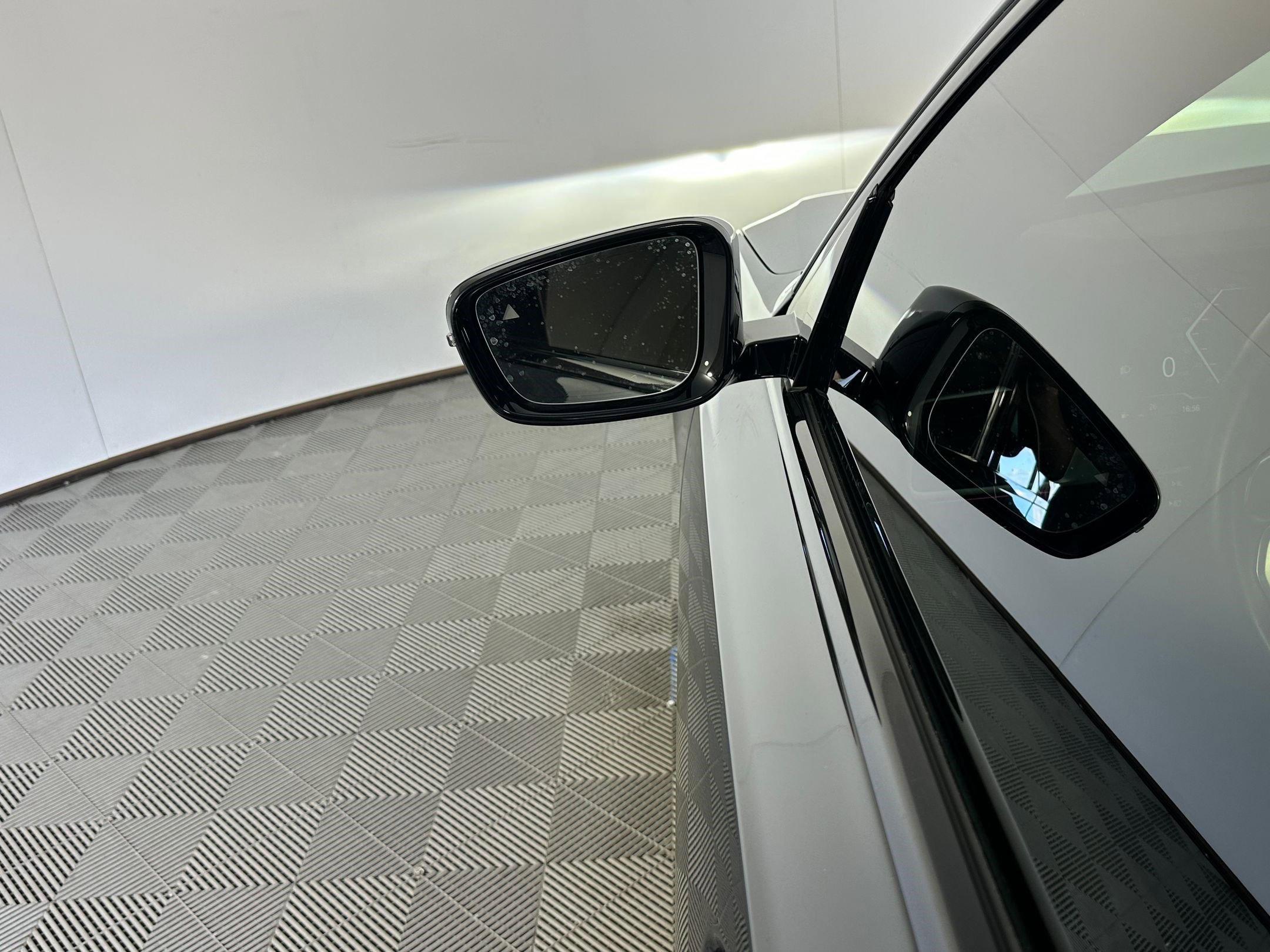 Certified 2023 BMW 330i Sedan w/ M Sport Package image 19