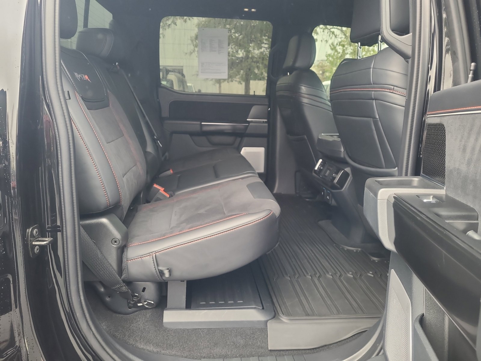 Used 2025 Ford F150 Raptor w/ Equipment Group 803A Raptor R AWD/4WD image 18