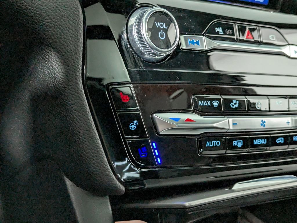 Used 2022 Ford Explorer ST w/ Equipment Group 401A image 25