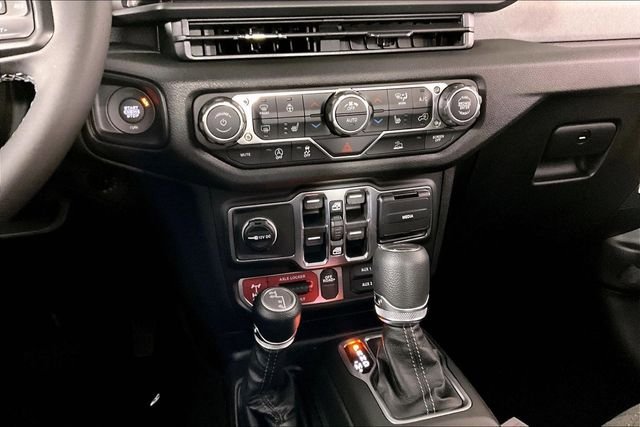 New 2026 Jeep Gladiator Sport AWD/4WD image 6