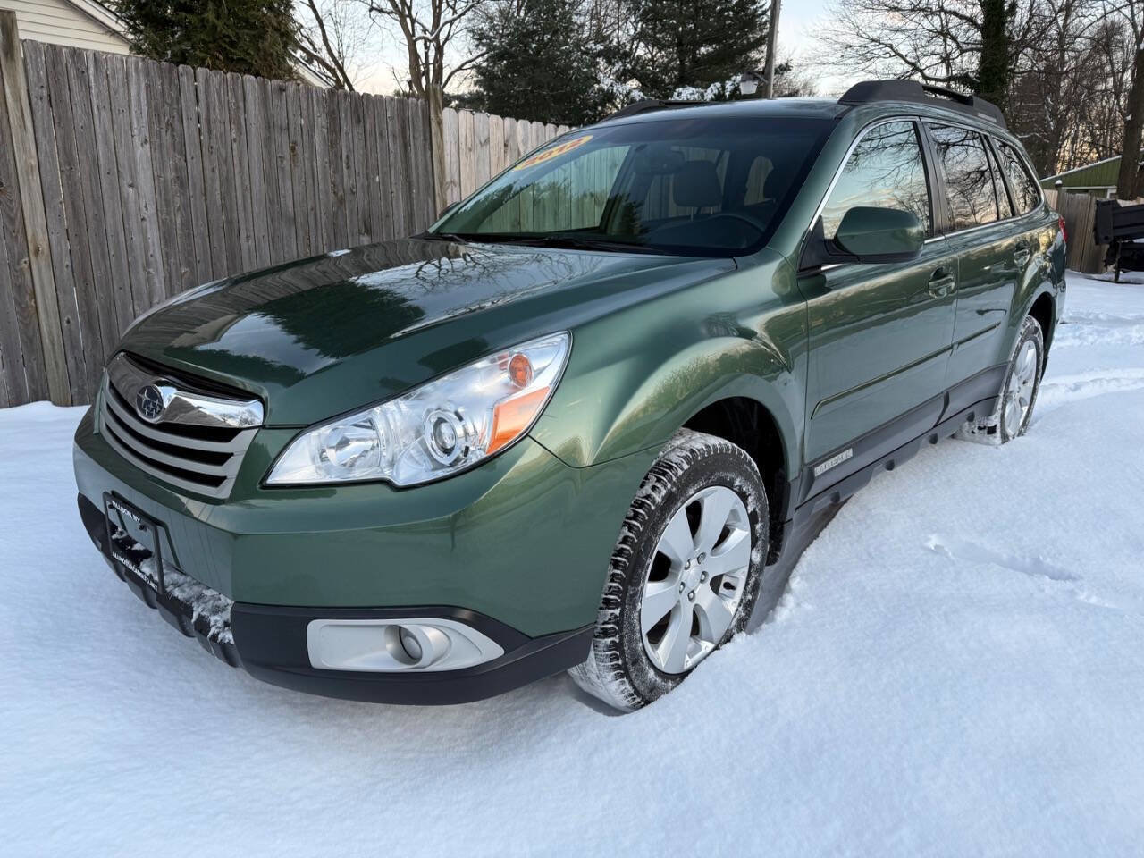 Used 2012 Subaru Outback 2.5i Premium image 2