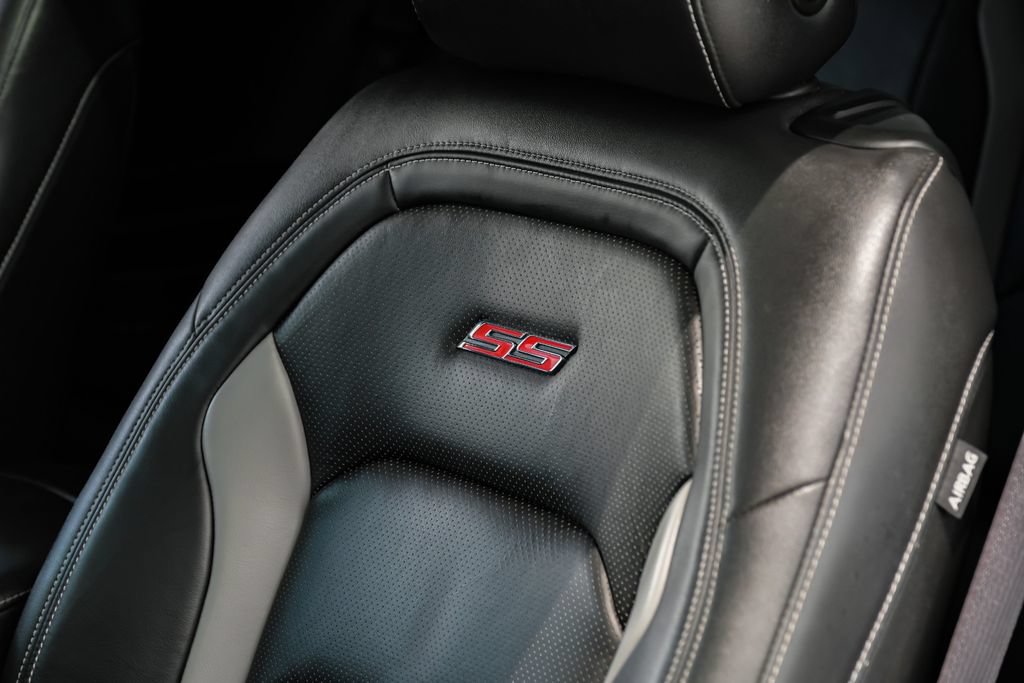 Used 2023 Chevrolet Camaro SS RWD image 37