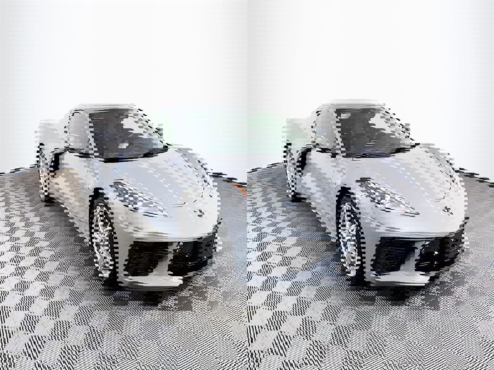 Used 2025 Chevrolet Corvette Stingray Preferred Conv w/ Stealth Interior Trim Package image 4