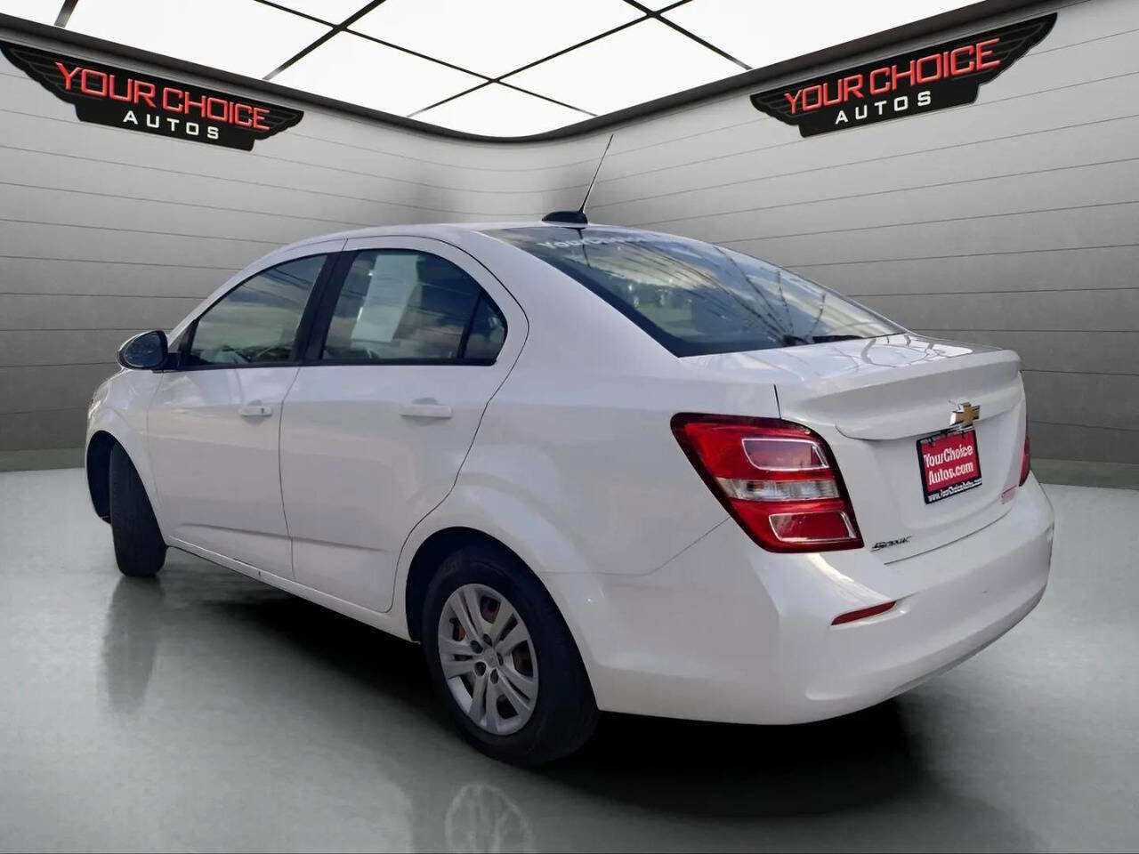 Used 2018 Chevrolet Sonic LS FWD image 8