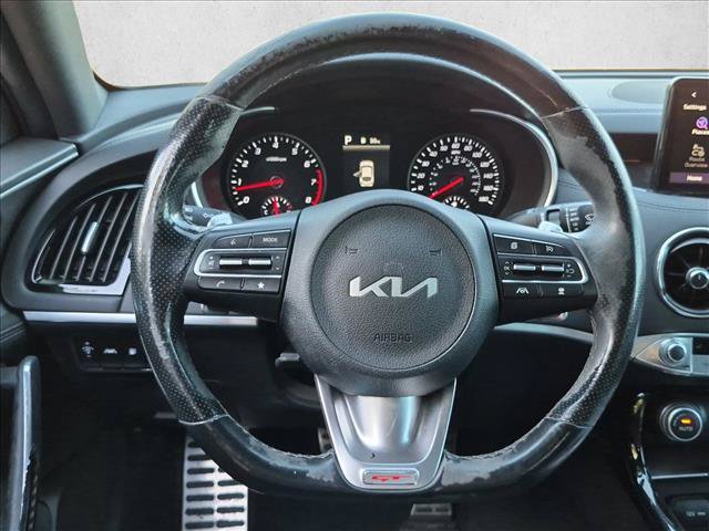 Used 2022 Kia Stinger GT1 AWD/4WD image 13