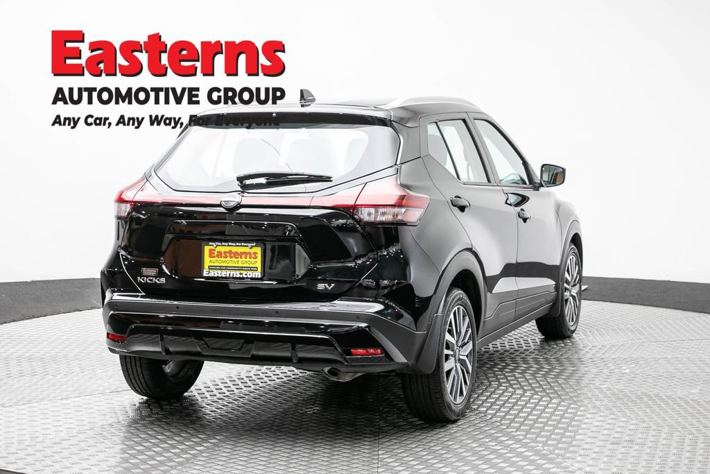 Used 2023 Nissan Kicks SV FWD image 5
