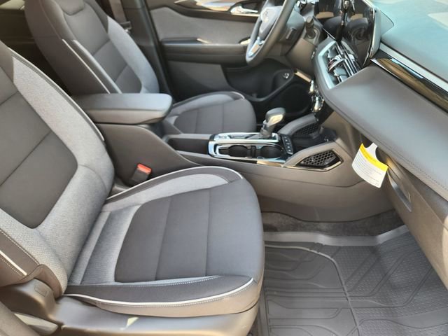 New 2026 Chevrolet TrailBlazer LT w/ Convenience Package FWD image 11