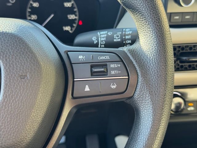Used 2025 Honda HR-V LX image 24