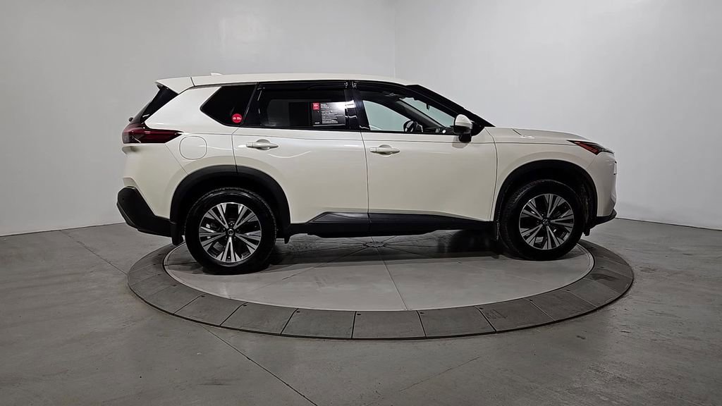 Certified 2021 Nissan Rogue SV image 8