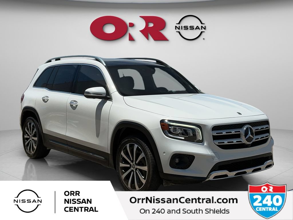 Used 2021 Mercedes-Benz GLB 250 4MATIC image 3