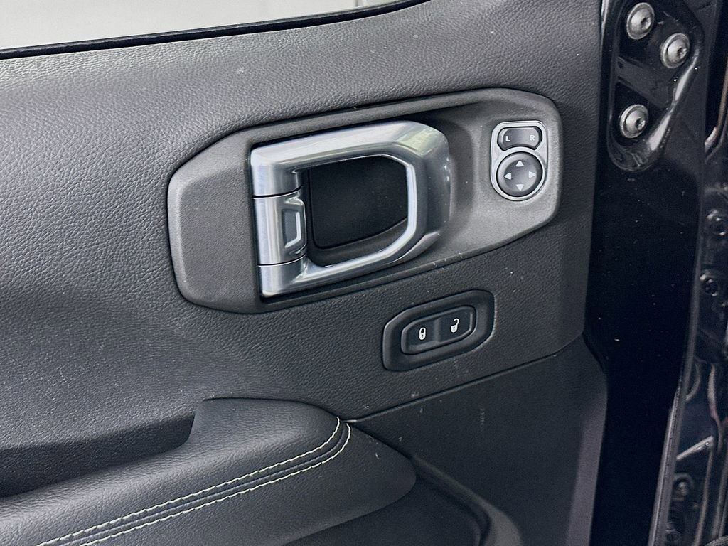 Certified 2022 Jeep Gladiator Overland w/ Popular Equipment Package image 28