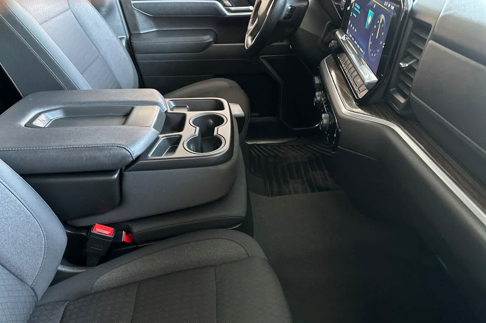 Used 2026 Chevrolet Silverado 1500 LT AWD/4WD image 17