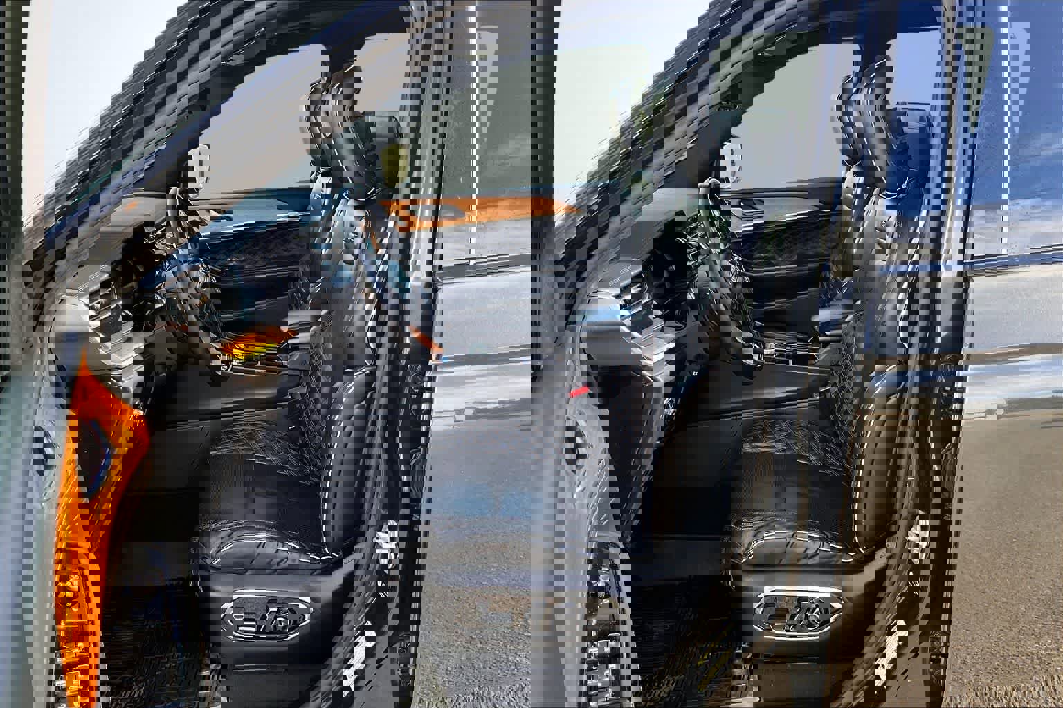 Used 2023 Jeep Grand Cherokee L Summit image 11