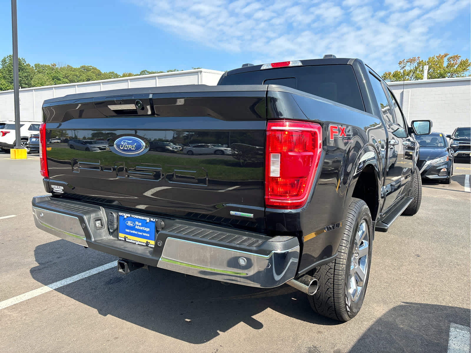 Used 2022 Ford F150 XLT w/ Equipment Group 302A High AWD/4WD image 36