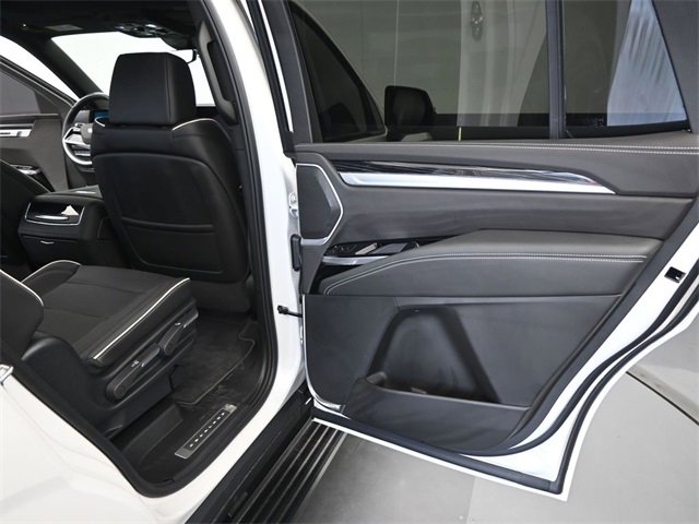 Used 2025 Cadillac Escalade Sport w/ Touring Package image 24