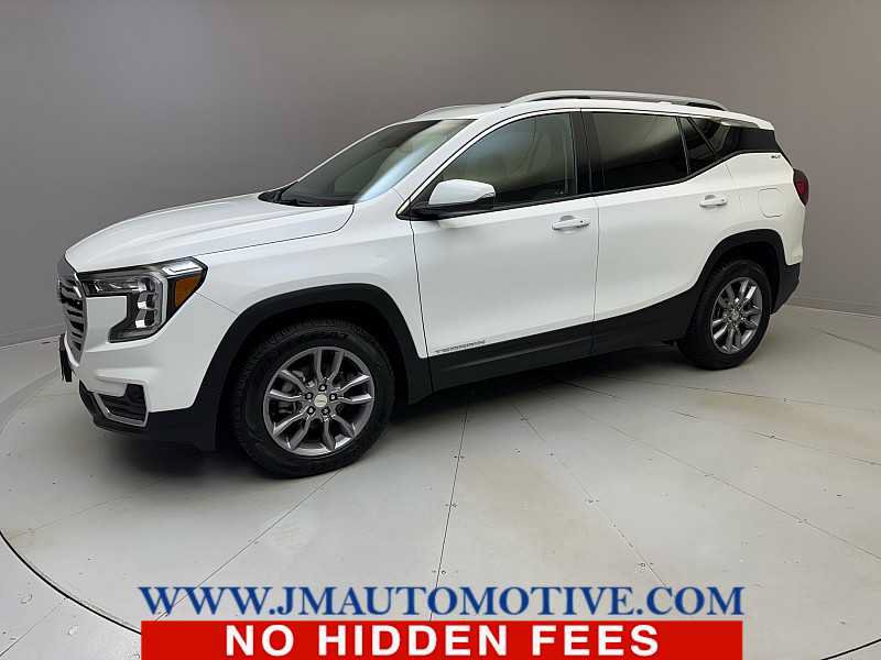 Used 2024 GMC Terrain SLT