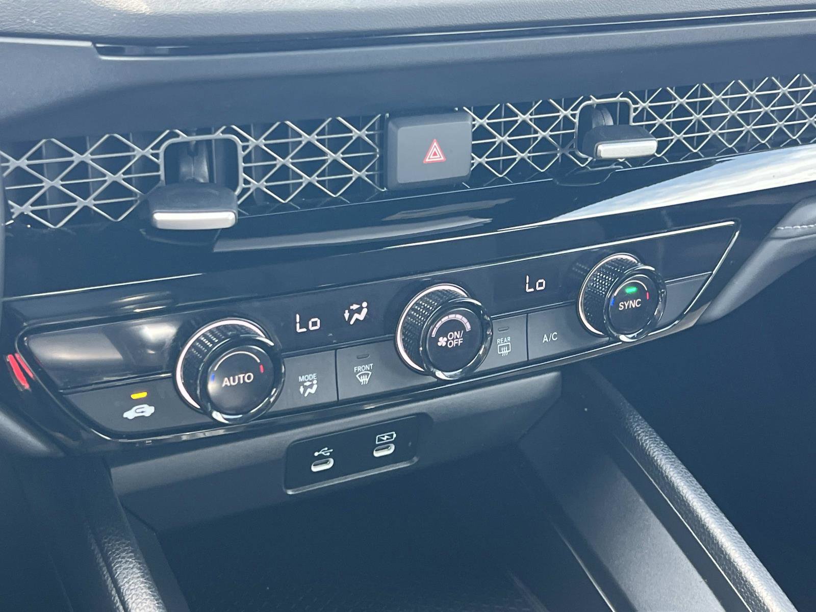 Used 2023 Honda Accord Sport image 15