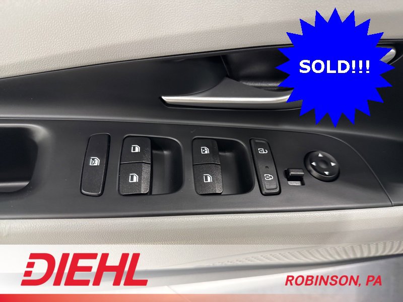 Used 2021 Hyundai Elantra Limited image 20