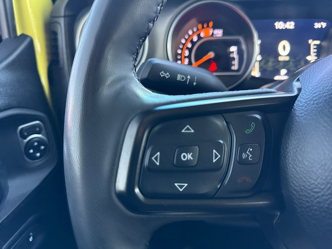 Used 2023 Jeep Wrangler Unlimited Sport image 28