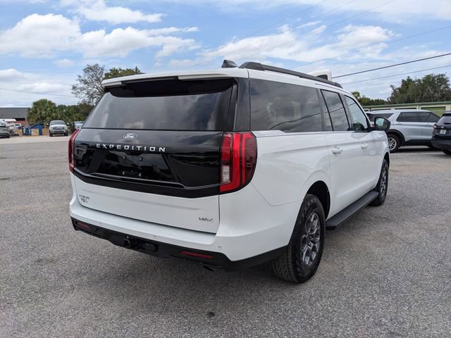 Used 2025 Ford Expedition Max Active RWD image 4