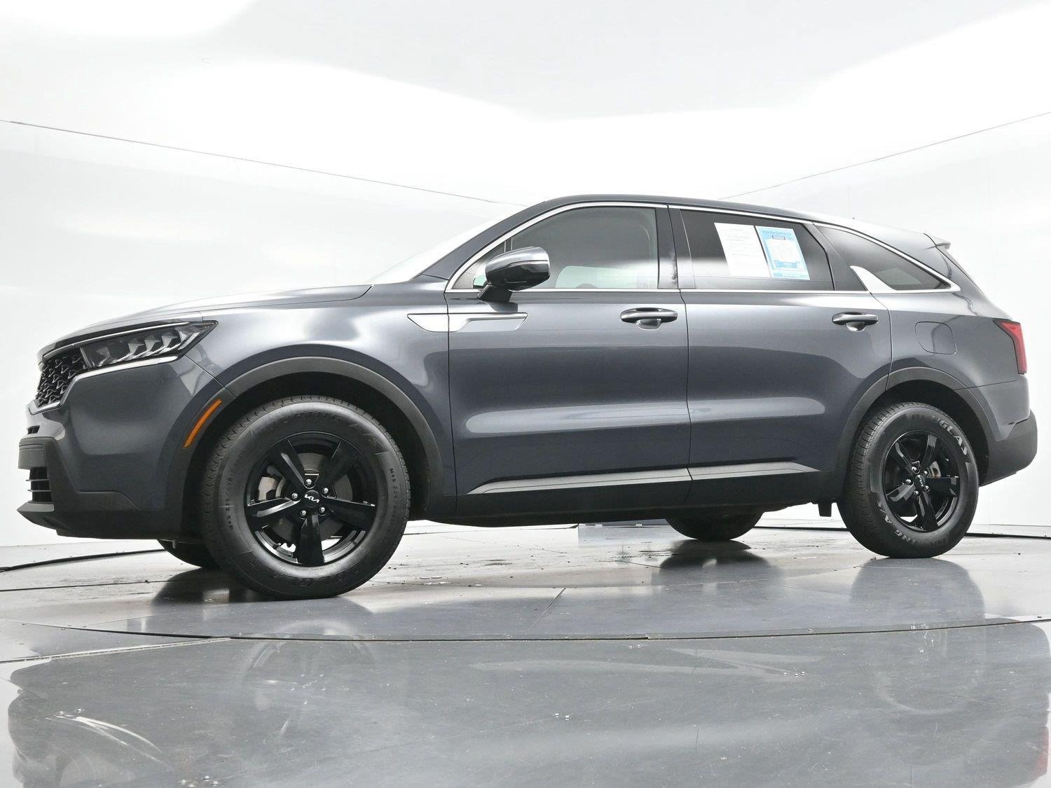 Used 2022 Kia Sorento LX FWD image 42