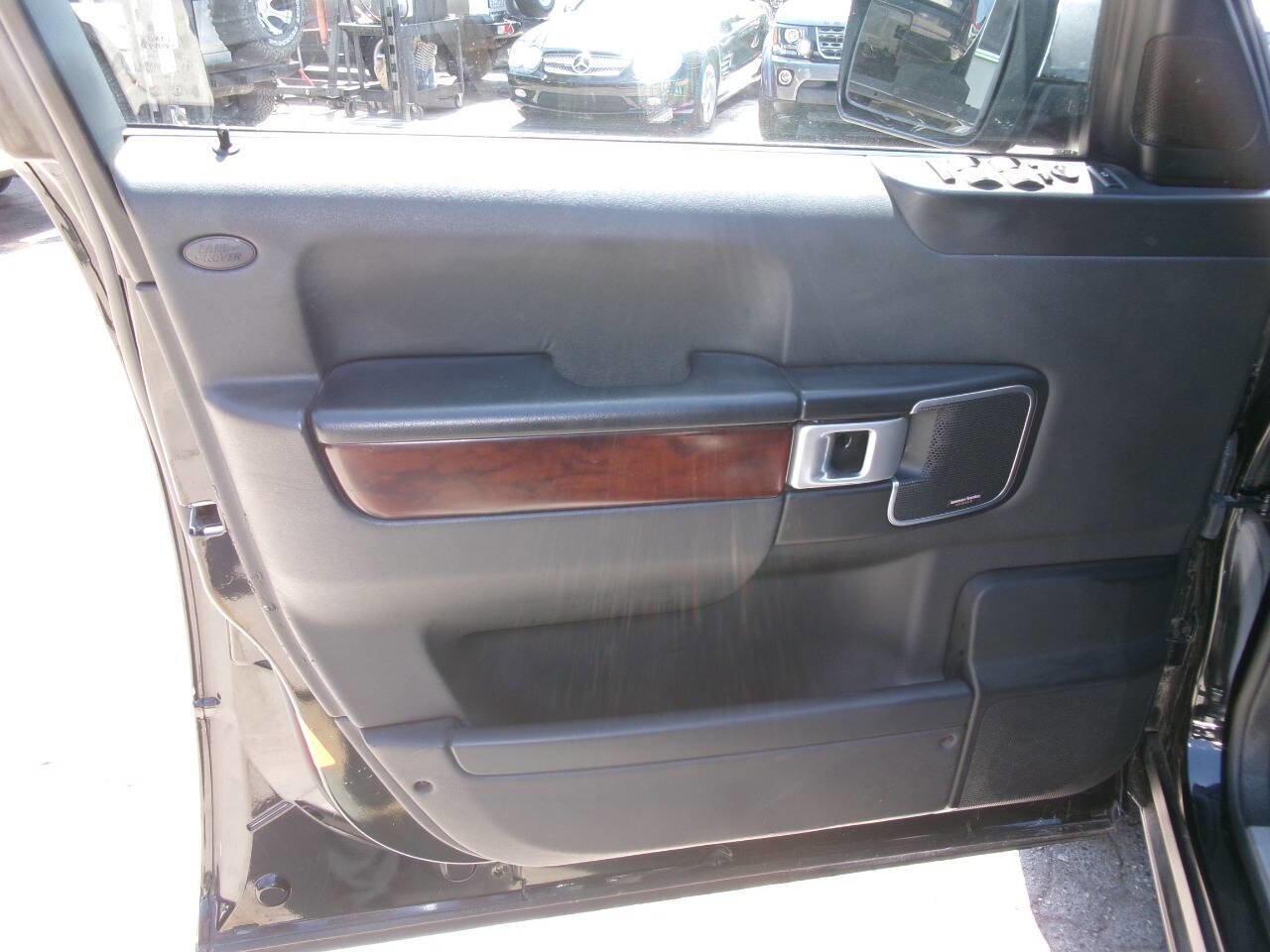 Used 2008 Land Rover Range Rover HSE AWD/4WD image 24