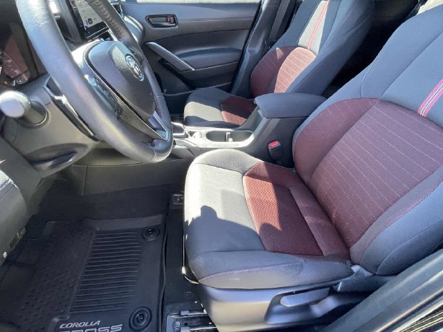 Used 2024 Toyota Corolla Cross AWD Hybrid image 21