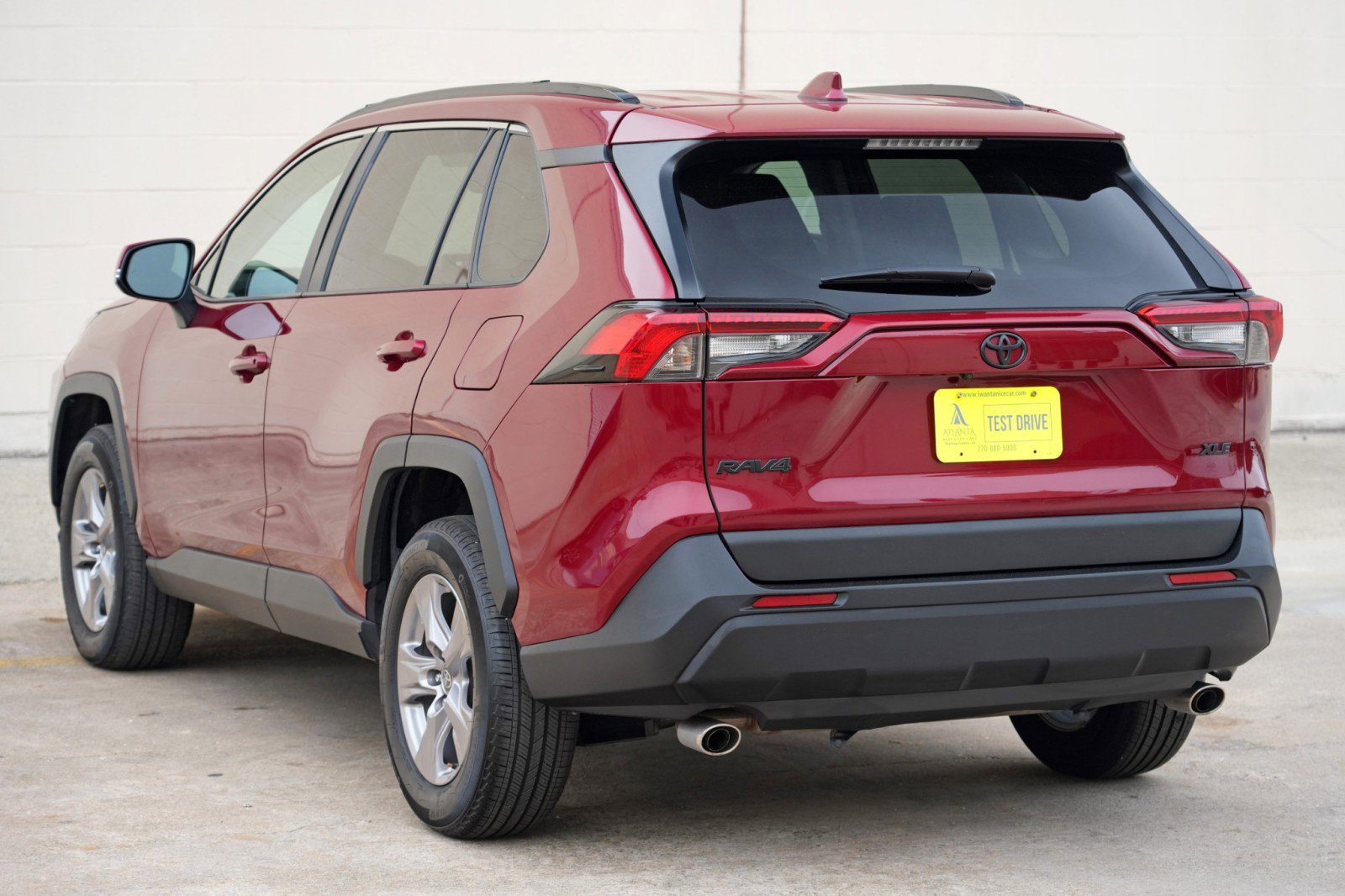 Used 2025 Toyota RAV4 XLE w/ Convenience Package FWD image 48