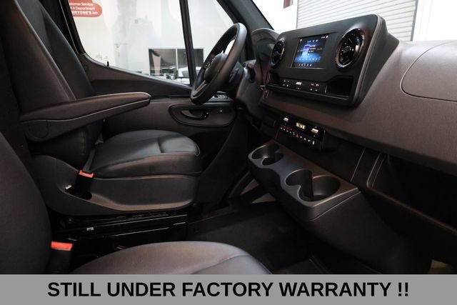 Used 2022 Mercedes-Benz Sprinter 2500 image 19