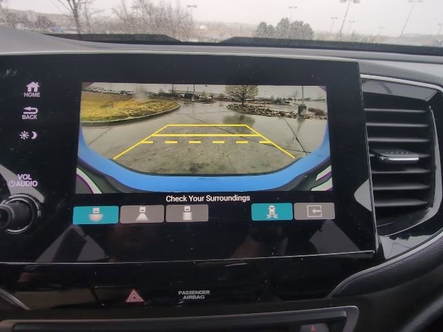 Used 2024 Honda Passport TrailSport image 25